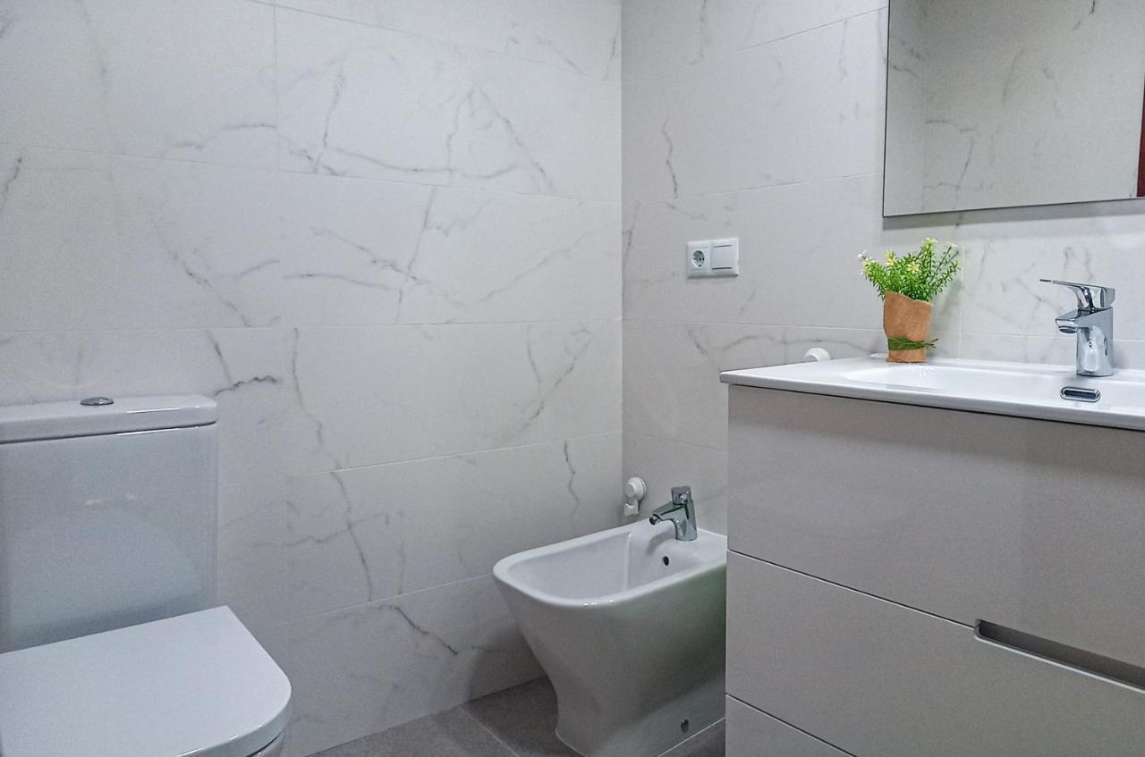 Apartamento Hibisco , Primera Linea De Playa Almuñécar Eksteriør billede