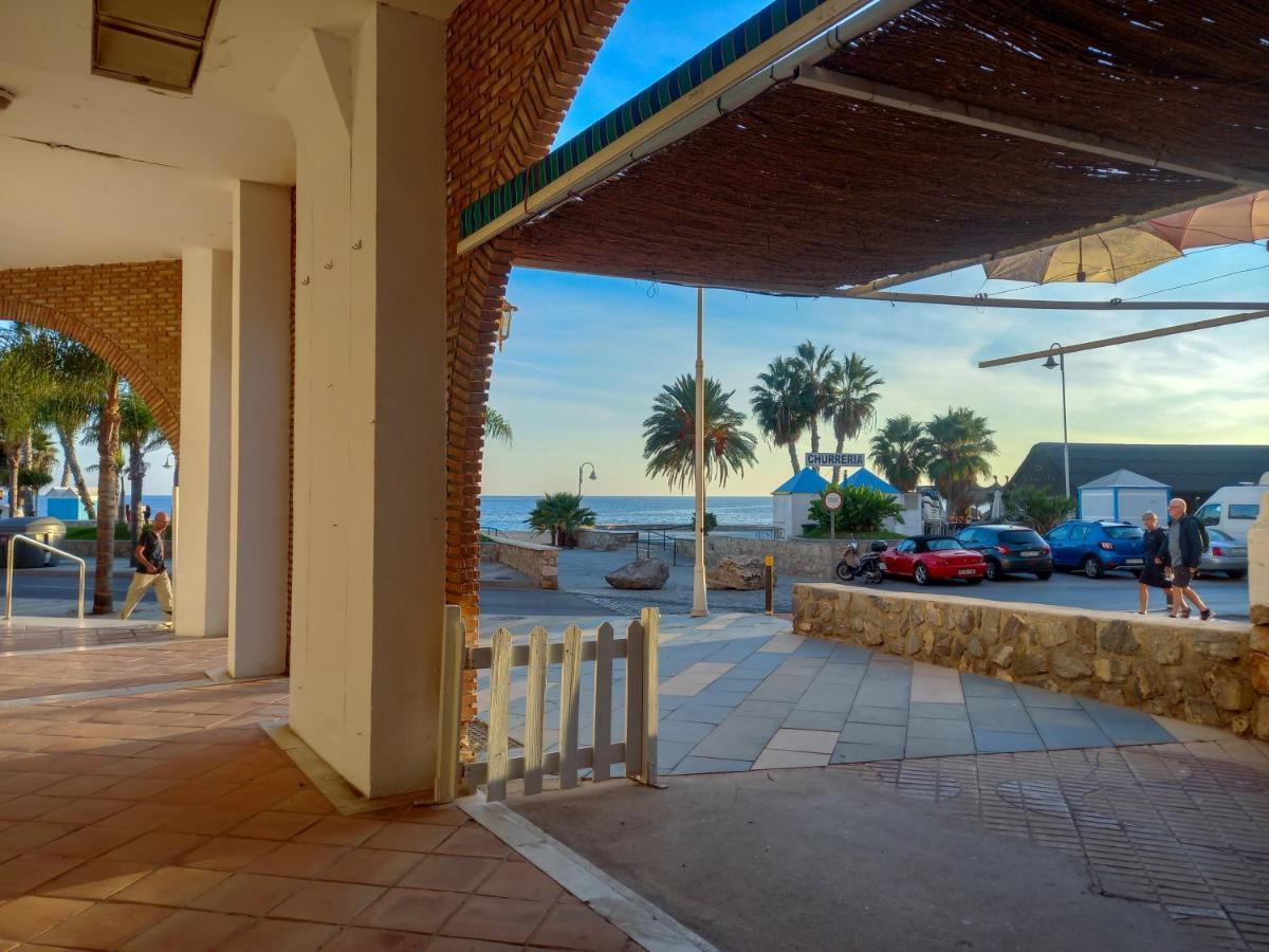 Apartamento Hibisco , Primera Linea De Playa Almuñécar Eksteriør billede